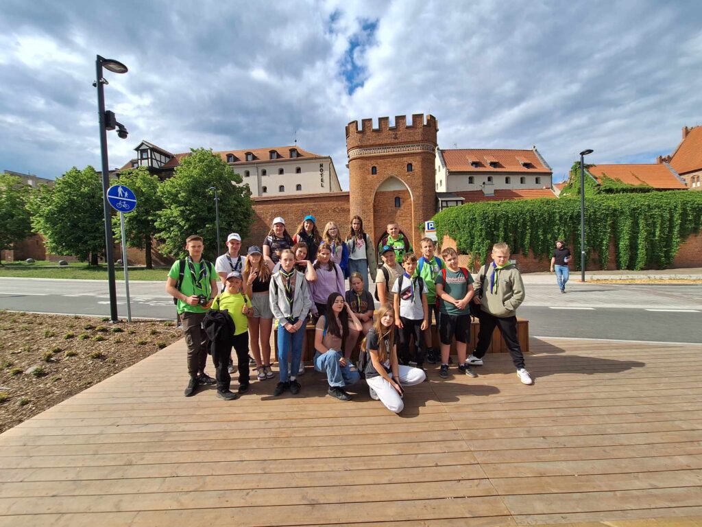 "Odkryj harcerstwo w #kpzhp" 38 received 819694703385748
